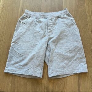Lululemon Mens City Sweat Short Shorts Light Gray Comfy Athleisure Running Small